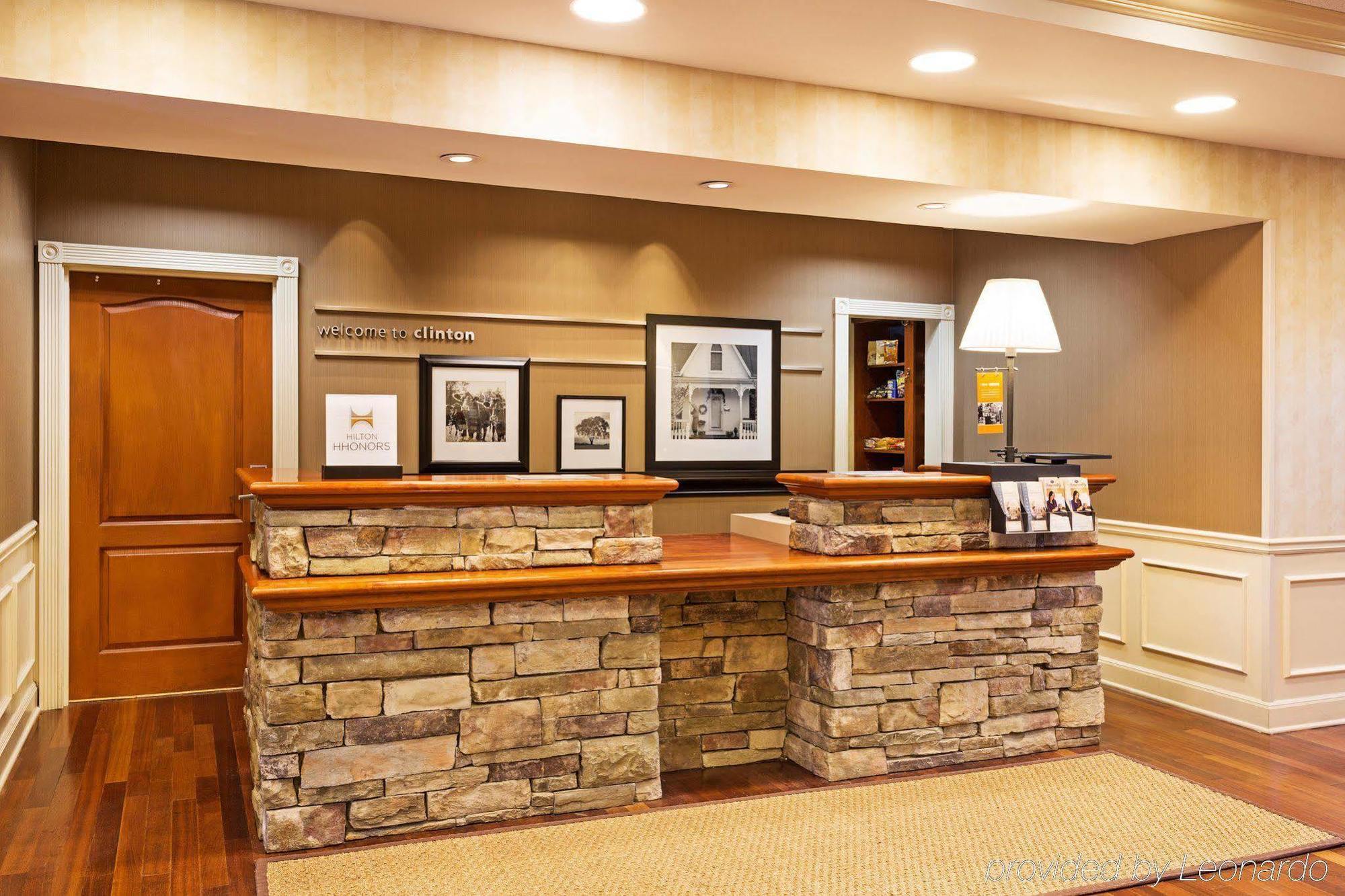 Hampton Inn & Suites Clinton Exterior foto